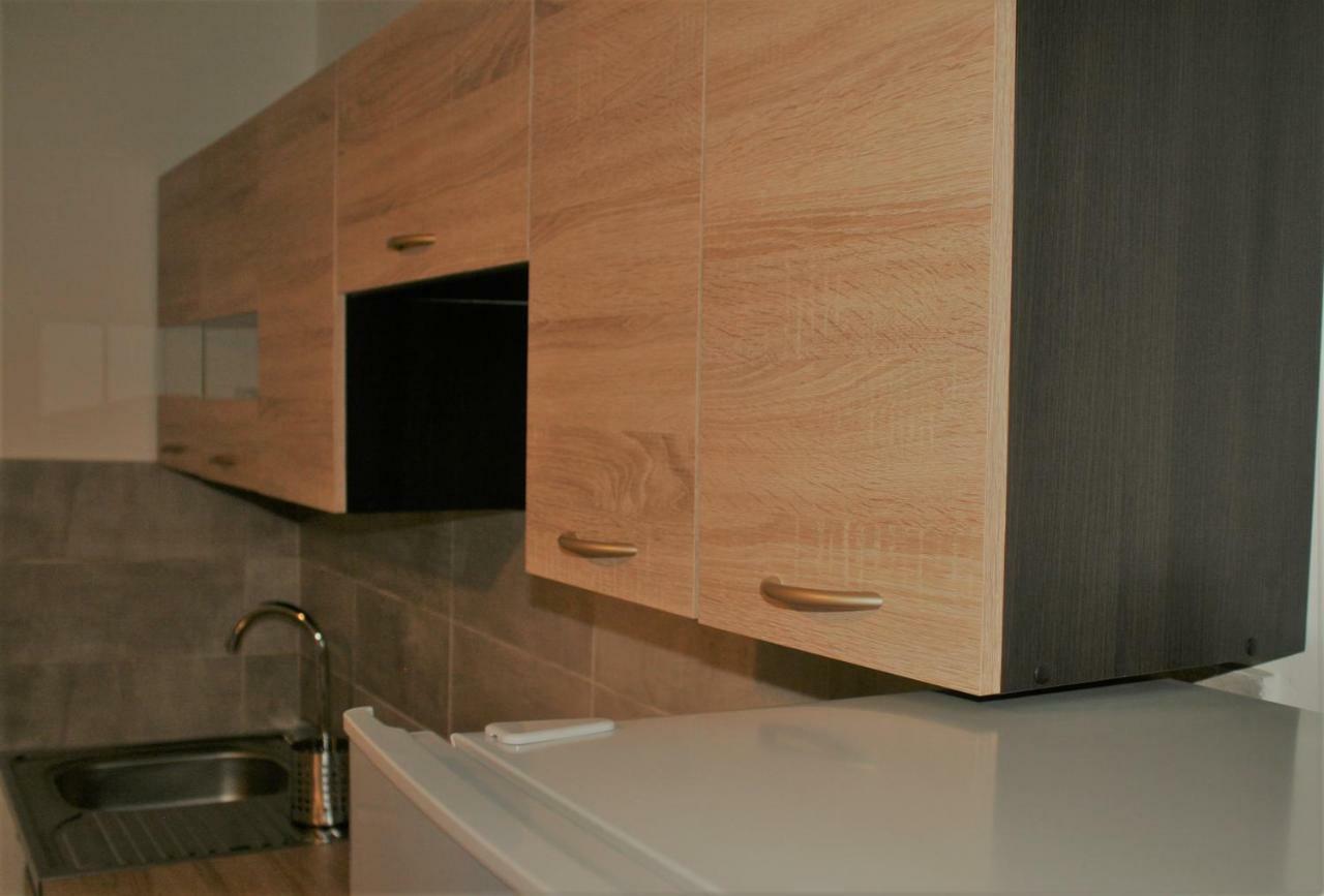 Casa Peterfi - Apartment With 3 Bedrooms And Spacious Living Room Târgu-Mureş Exterior foto
